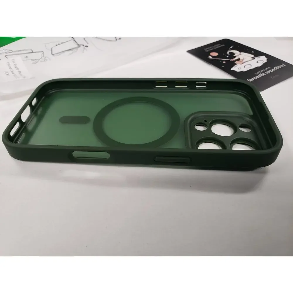 Magnetic Protective Case for Apple iPhone 16 Pro - Dark Green / Translucent